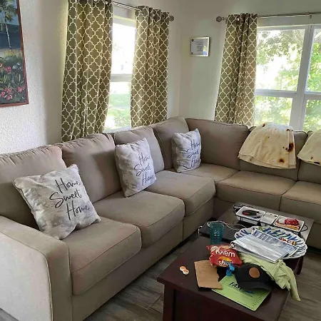 Villa Cheerful 4B 2B With Heated Pool